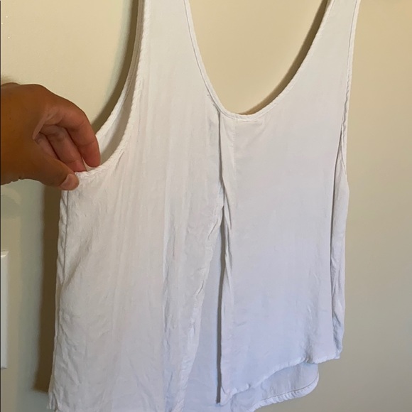 Garage Flowy Tank - Women - Picture 4 of 4